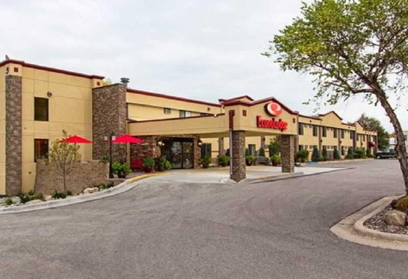 Econo Lodge Mayo Clinic Area Rochester Exterior photo